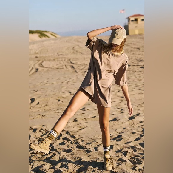 NWT Free People Hot Shot Tee Romper Size Small - Picture 3 of 5